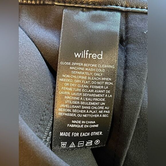 Wilfred Nadia vegan faux leather pant. NWT. 4 - Picture 9 of 11
